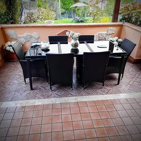 Vakantiehuis Sara Il Giardino Di Dafne Amelia