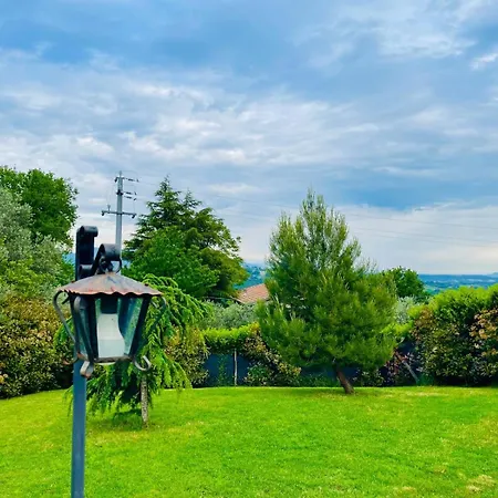 Sara Il Giardino Di Dafne